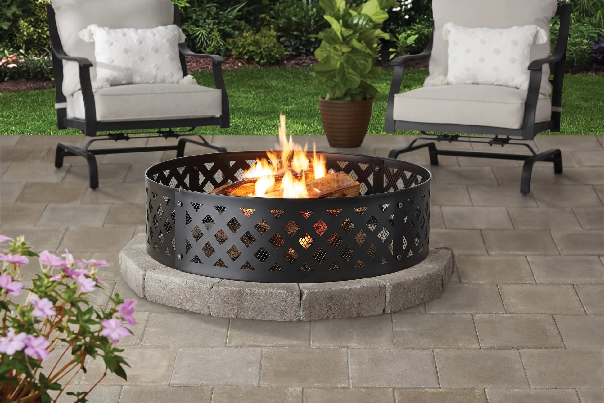 36" round Metal and Steel Fire Ring Black, Outdoor Fire Pit, Bonfire Fire Pit